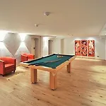 מלון Park 4*