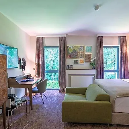 Park 4* وبرتال